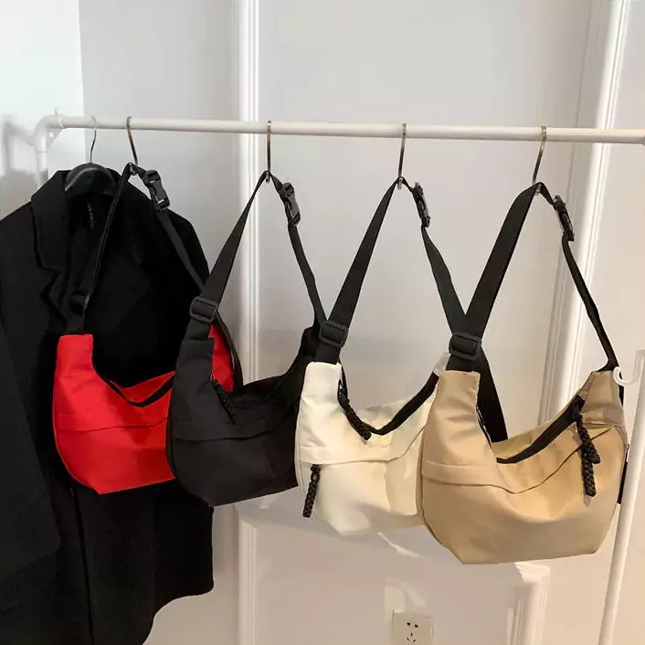Bolsa leve de nylon para estudante